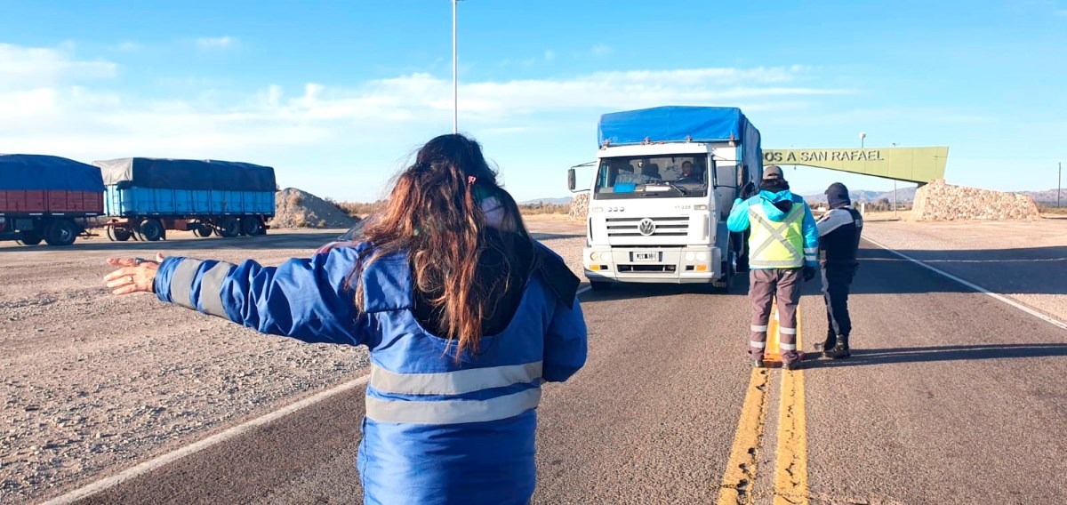 El Gobierno nacional analiza cerrar un organismo clave para el transporte: qué pasará en Mendoza