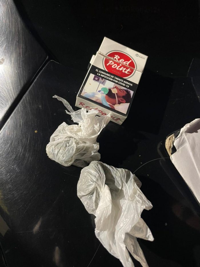 Canes: detenidos por robo de cableado y marihuana