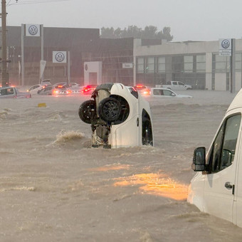 Temporal histórico en Bahía Blanca: inundaciones masivas, servicios colapsados y alerta roja