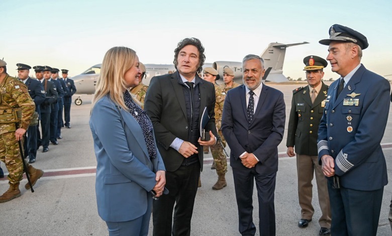 Temporal en Bahia Blanca: Javier Milei pone en duda su viaje a la Vendimia por el temporal 