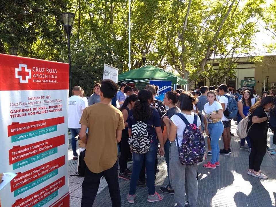 LA PLAZA SAN MARTÍN RECIBE UNA NUEVA EDICIÓN DE LA EXPO OFERTA EDUCATIVA