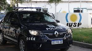 Robaron cajas de cerámicas de una vivienda en Barrio Municipal 