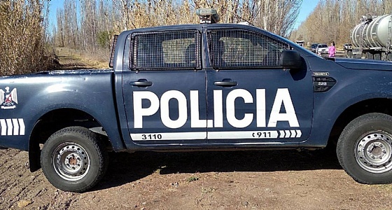 Policiales: Persecución de un auto robado en Alvear termina en accidente y con detenidos 